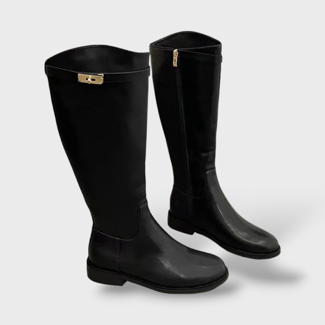 High Retro Boots with Belt – Chunky Heel and Shaping Effect