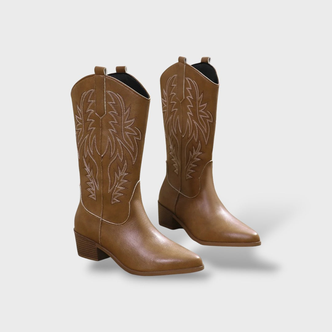 Retro Cowboy Boots for Women with Pointed Toe
