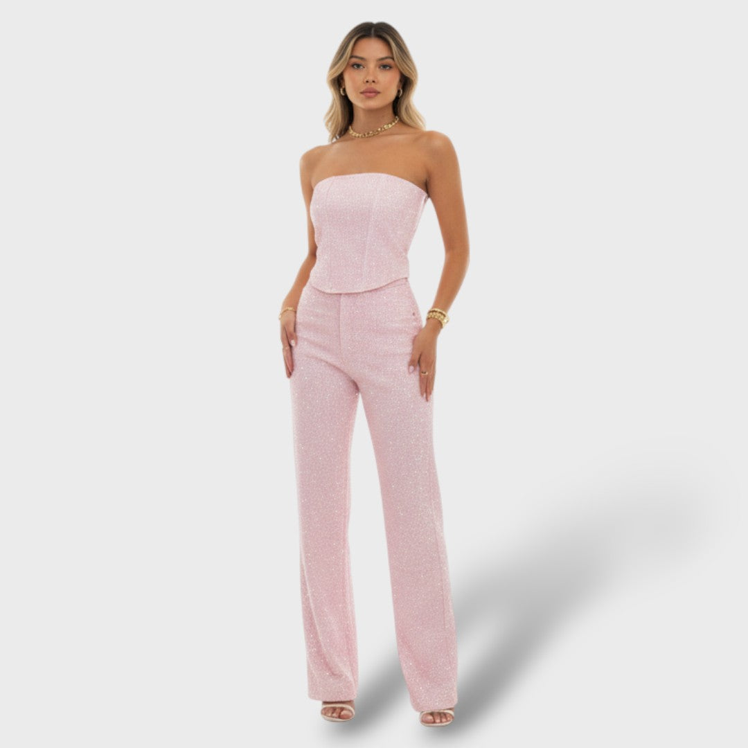 Shiny Women's Set with High-Waisted Jeans